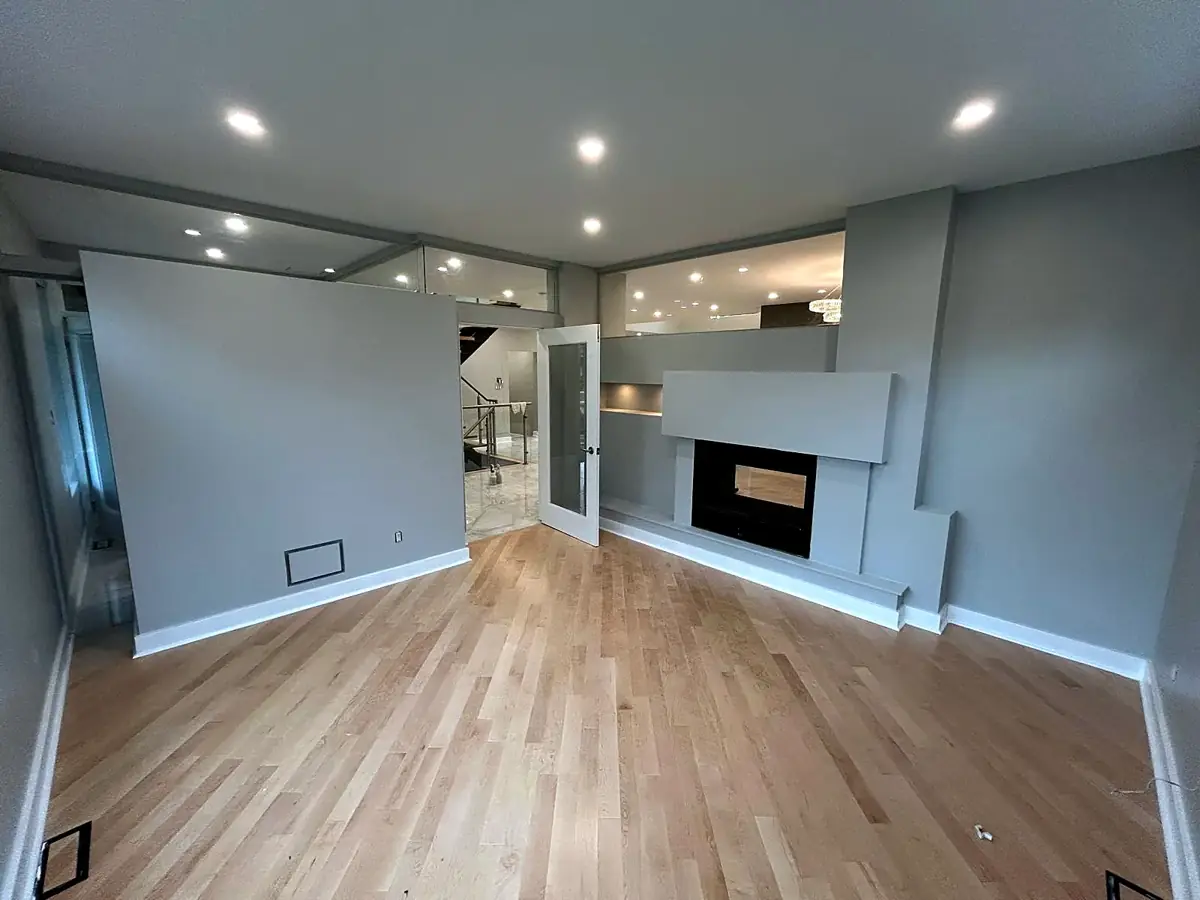Painting completed by Ottawa Home Reno Co.